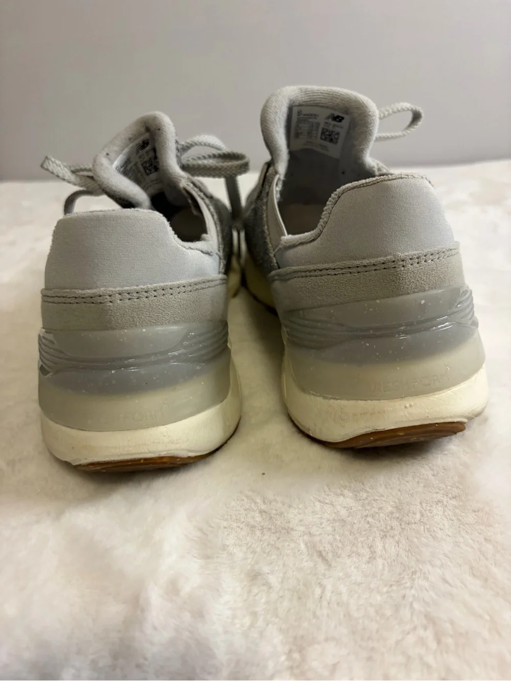 New Balance gray new